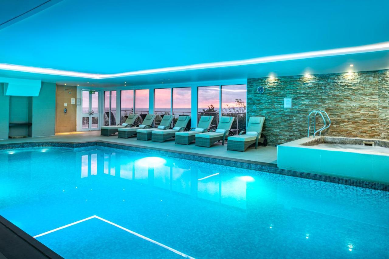 Harbour & Hotel 4*
