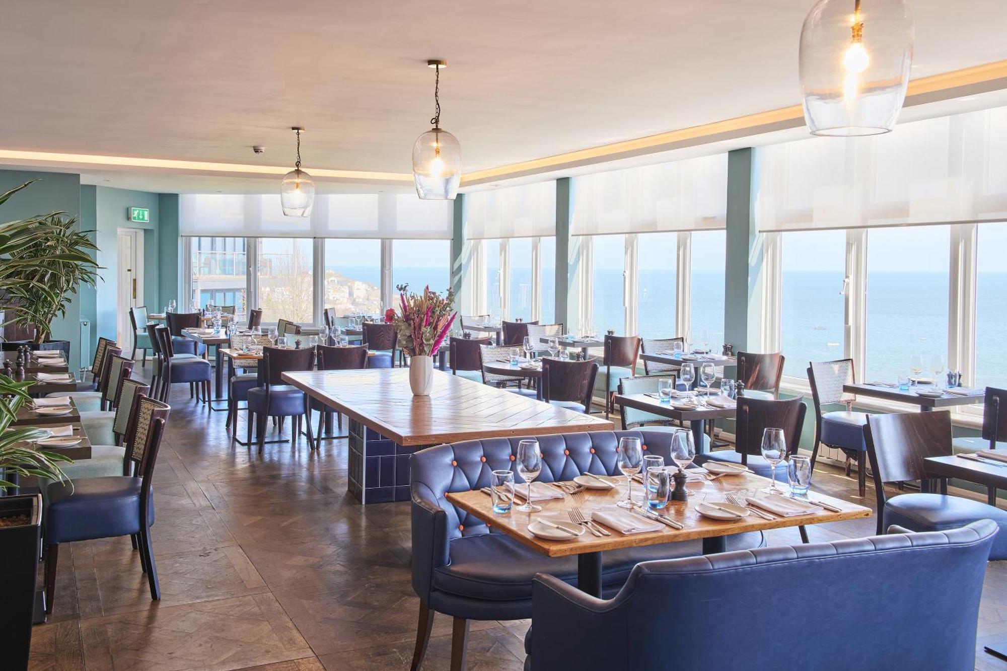 Harbour & 4* St Ives